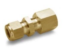 Ham-Let Let-Lok® brass metric female bulkhead connector NPT 